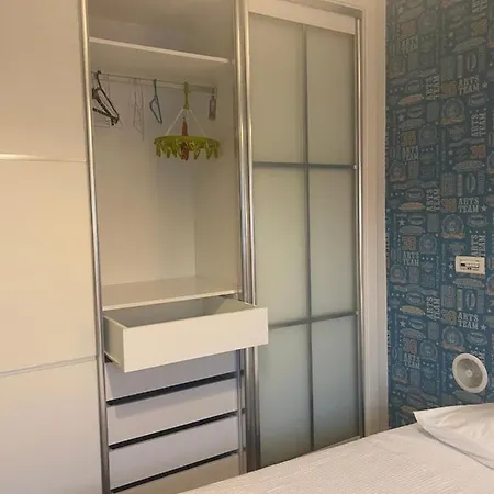 Double Room&comfortable&lisbon&cascais&beach&pool Habitación en casa particular Caxias
