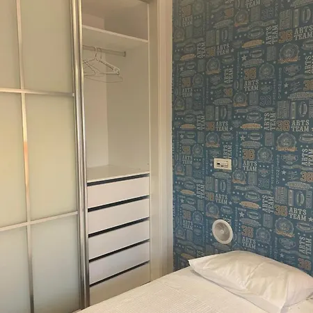 Double Room&comfortable&lisbon&cascais&beach&pool Habitación en casa particular Caxias