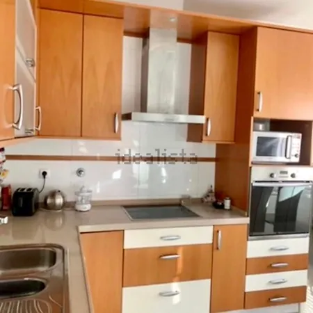 Habitación en casa particular Double Room&comfortable&lisbon&cascais&beach&pool Caxias